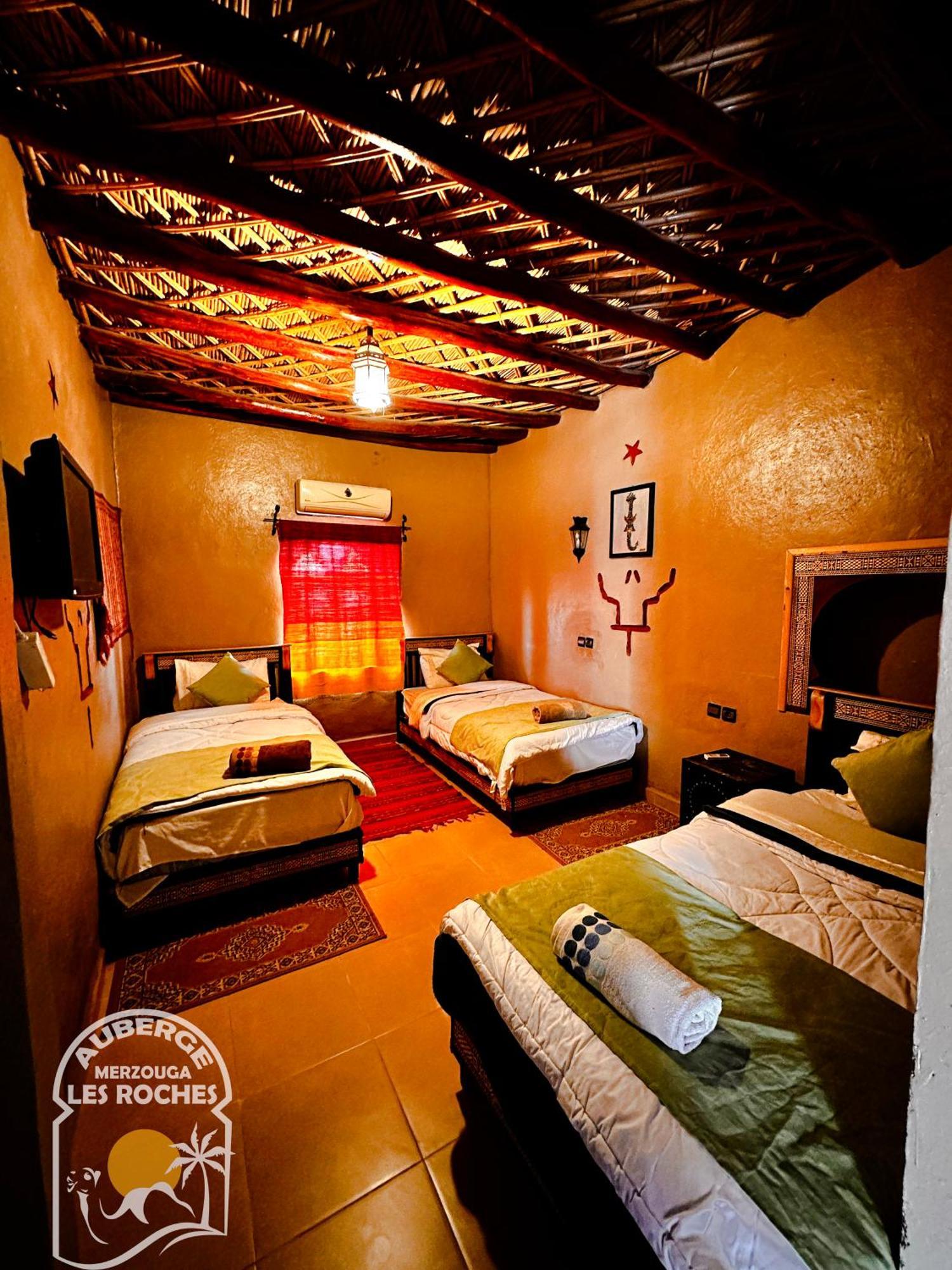 Riad Les Roches Merzouga Exterior foto