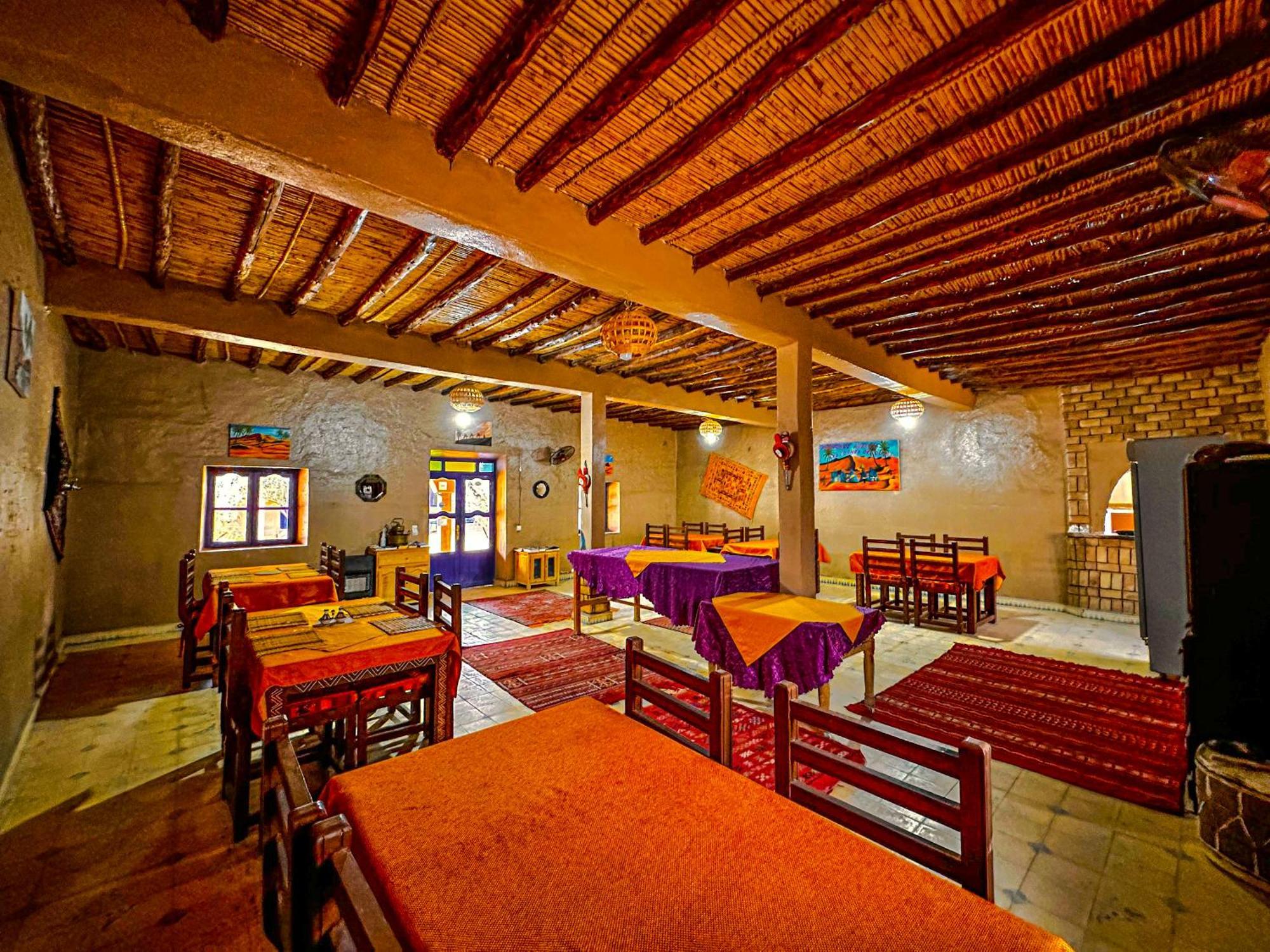 Riad Les Roches Merzouga Exterior foto